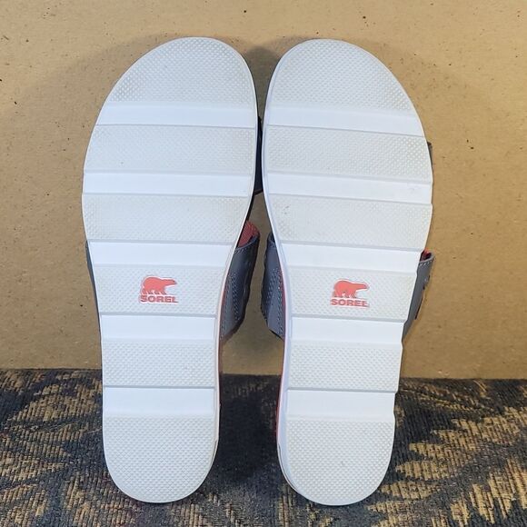 Sorel Grey and Coral Torpedo Slides- Size 9.5 - Picture 7 of 10